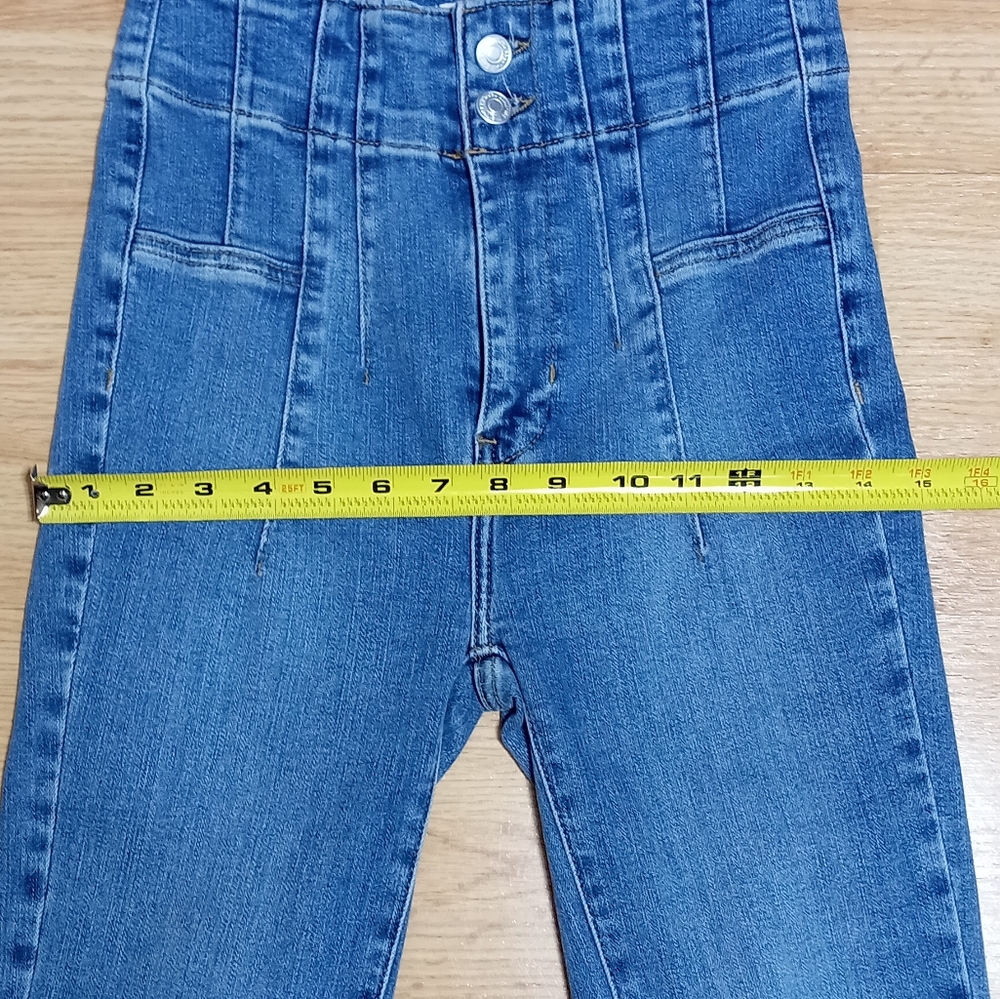We The Free Jayde High-Waisted Flare Jeans. HEMMED. Size 25. - Picture 5 of 13